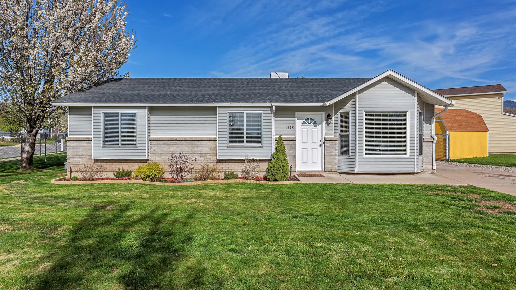 Just Lovely East Layton